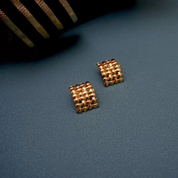 gold square earrings