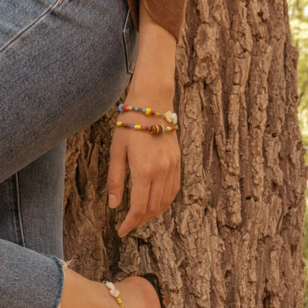 yellow blue red brown shell bead bracelet for women