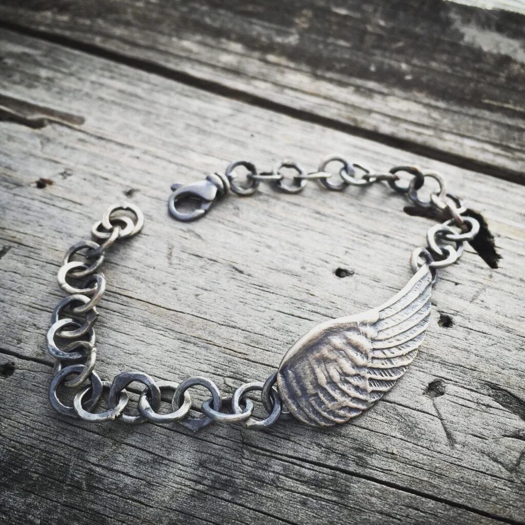 Angel wing bracelet meaning