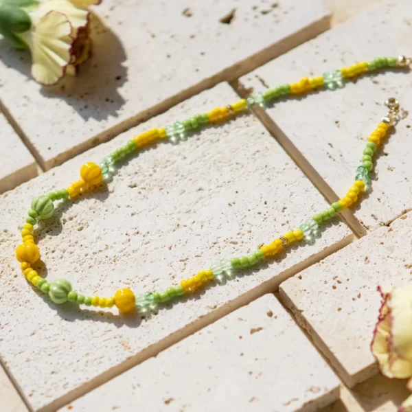 yellow green glass beads necklace for women