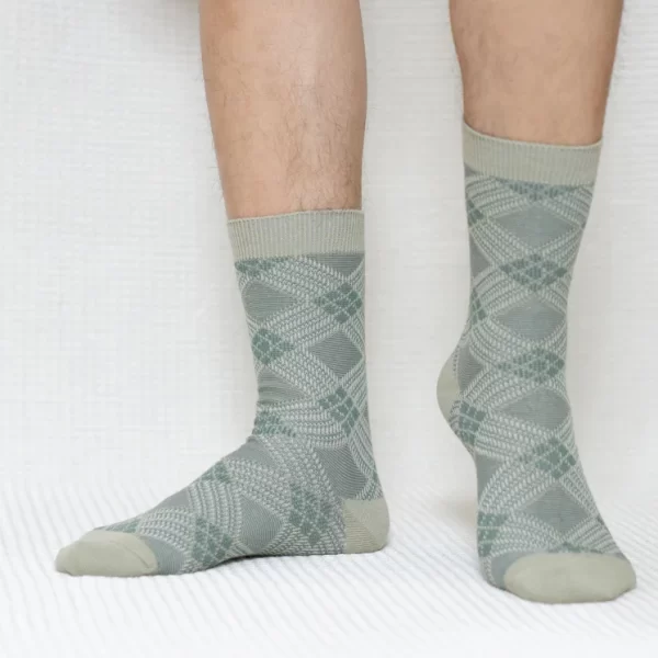 Beige Diamond Grid Quarter Combed Cotton Socks for Men