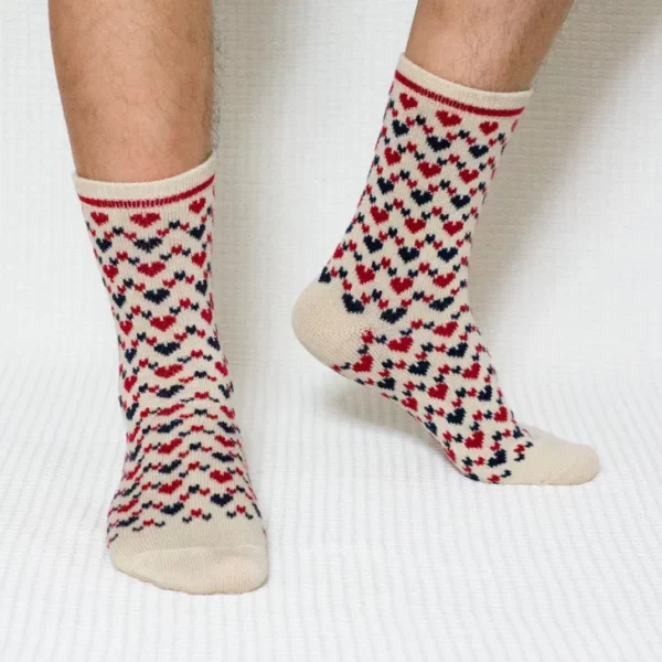 Beige Heart Zigzag Quarter Combed Cotton Socks for Men