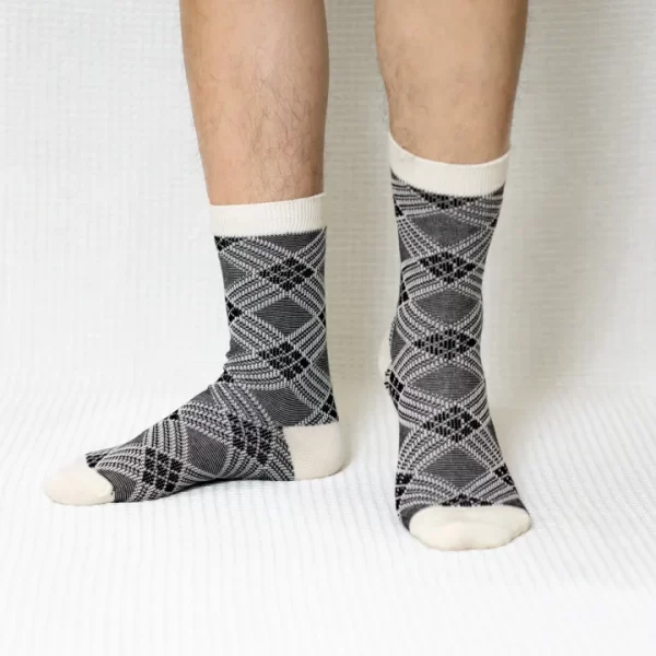 Black Diamond Grid Quarter Combed Cotton Socks for Men