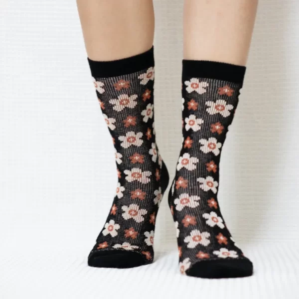 Black Floral Quarter Combed Cotton Socks for Women