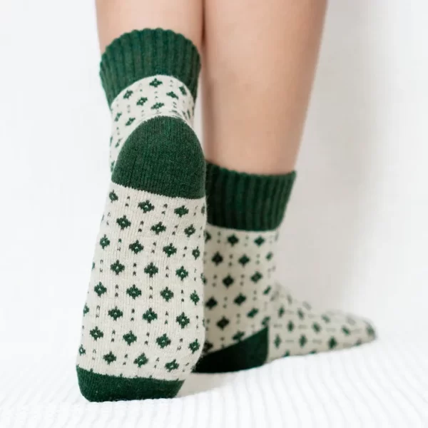 Green Star Pattern Quarter Wool Socks for Women