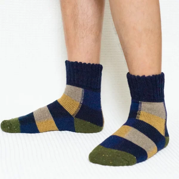 Navy Blue Colored Plaid Quarter Wool Socks for Men