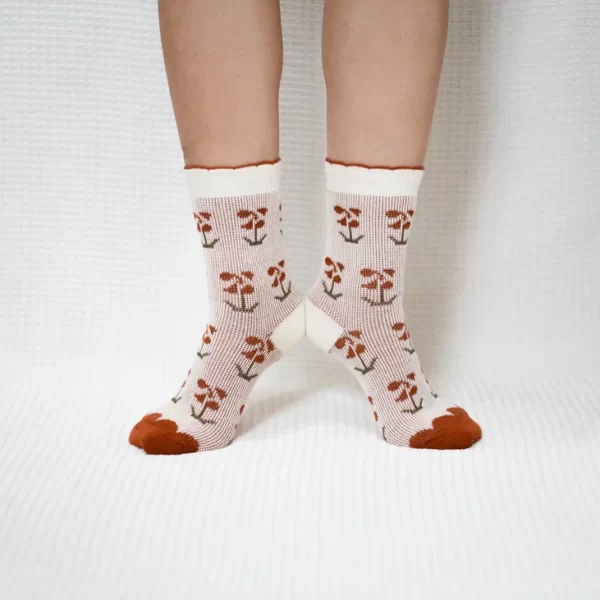 Orange Flower Quarter Combed Cotton Socks for Women