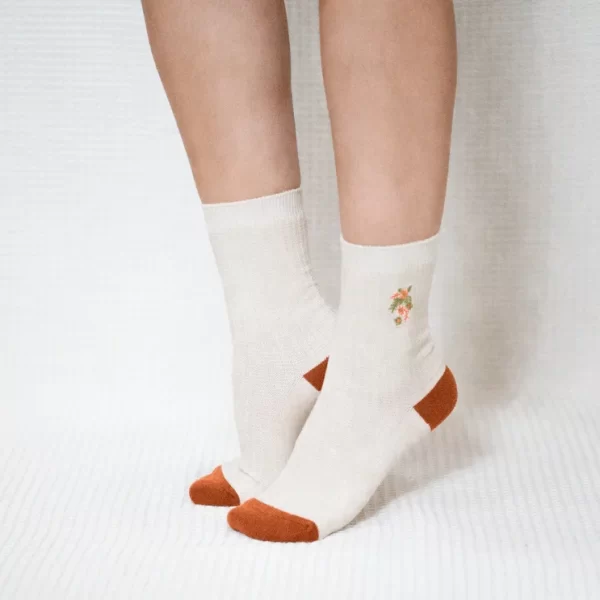 White Embroidered Flower Quarter Combed Cotton Socks for Women