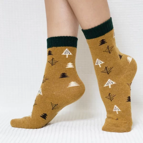 Yellow Tree Quarter Wool Socks for Women