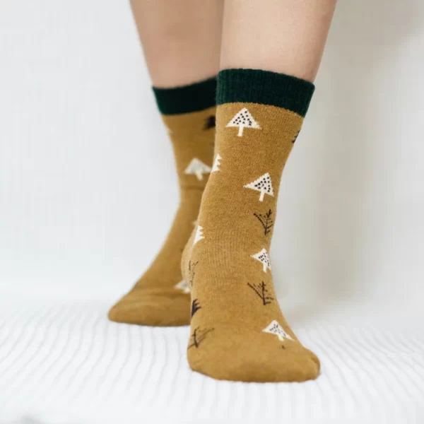 Yellow Tree Quarter Wool Socks for Women